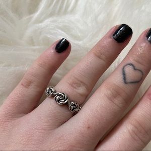 Rose Ring (Sleeping Beauty/Briar Rose inspo)